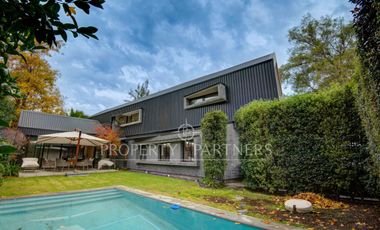 Moderna y elegante casa en sector privilegiado de Pedro de Valdivia Norte