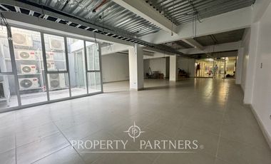 Arriendo de plantas libres en edificio comercial y moderno en el centro de Antofagasta