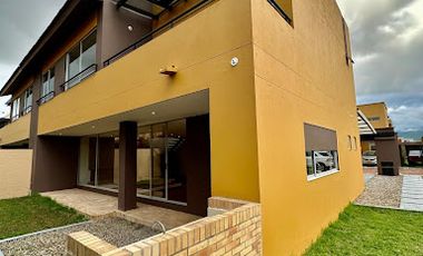 VENTA de CASAS en CAJICA