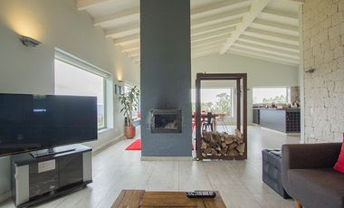 VENTA de CASAS en LA CALERA