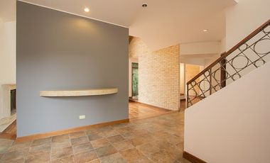 VENTA de CASAS en LA CALERA