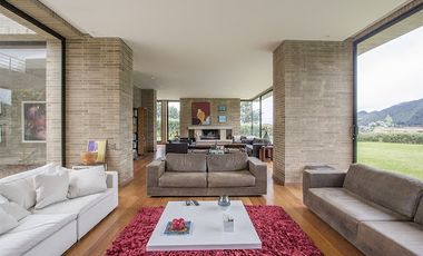 VENTA de CASAS en LA CALERA