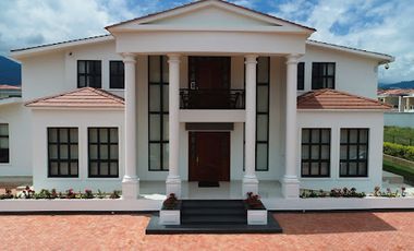 VENTA de CASAS en FUSAGASUGA