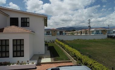 VENTA de CASAS en FUSAGASUGA