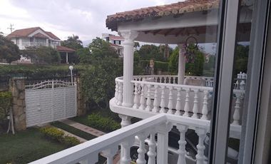 VENTA de CASAS en CHINAUTA