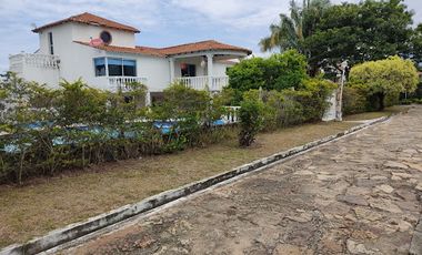 VENTA de CASAS en CHINAUTA