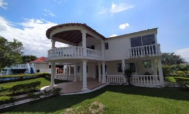 VENTA de CASAS en CHINAUTA