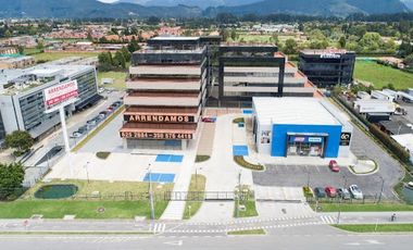 ARRIENDO de OFICINAS en CAJICA