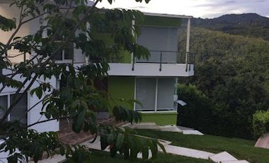 VENTA de CASAS en ANAPOIMA