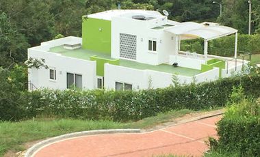 VENTA de CASAS en ANAPOIMA