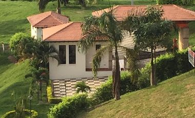 VENTA de CASAS en ANAPOIMA