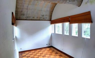 VENTA de CASAS en LA CALERA