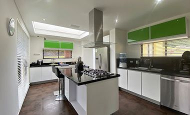VENTA de CASAS en LA CALERA