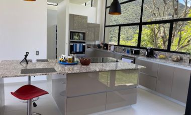 ARRIENDO de CASAS en LA CALERA
