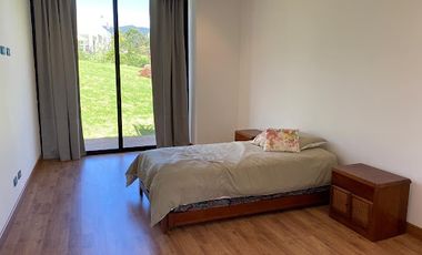 ARRIENDO de CASAS en LA CALERA