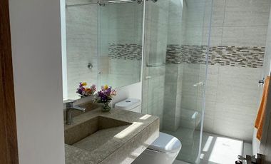 ARRIENDO de CASAS en LA CALERA