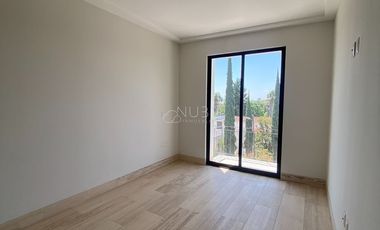 SE VENDE HERMOSO DEPARTAMENTO 3 HABITACIONES ZONA SUR LEON