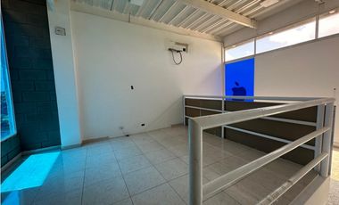 ALQUILER LOCAL COMERCIAL EN PRESTIGIOSO COMPLEJO DEPORTIVO