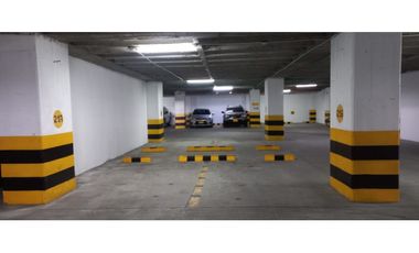 VENDO OFICINA EDIFICIO BAHIA CENTRO SANTA MARTA