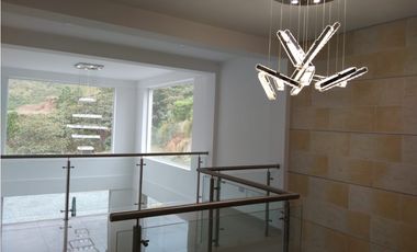VENTA DE HERMOSA CASA CAMPESTRE EN DAPA ID 711