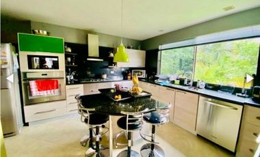 Casa en Venta en Medellín El Poblado, La Calera