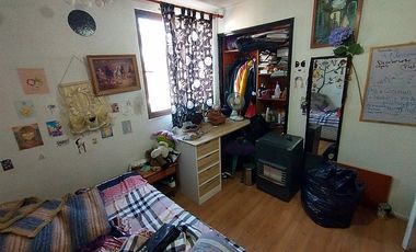 AMPLIA CASA ESQUINA, IDEAL PARA COMERCIO. METRO PEDREROS