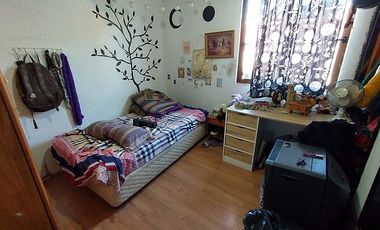 AMPLIA CASA ESQUINA, IDEAL PARA COMERCIO. METRO PEDREROS