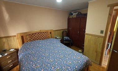 AMPLIA CASA ESQUINA, IDEAL PARA COMERCIO. METRO PEDREROS