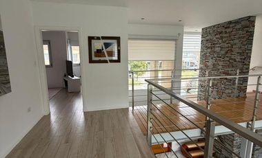 Casa en  Venta , 5 ambientes, Fincas de Hudson