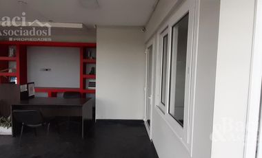 Galpón - Luis Guillon