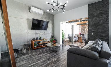 CASA EN TEQUESQUITENGO, MORELOS