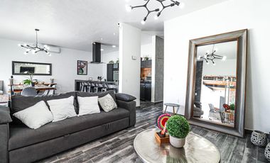 CASA EN TEQUESQUITENGO, MORELOS