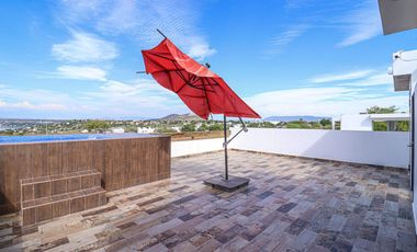 CASA EN TEQUESQUITENGO, MORELOS