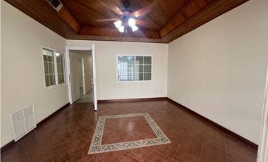 Casa en CAMPO LINDBERGH ALQUILER Y VENTA - PANAMA