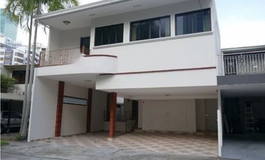 Se vende o alquila amplia casa ubicada en Paitilla. (AA)