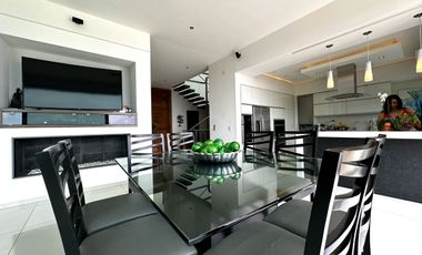 Residencia en VENTA en el CIELO COUNTRY CLUB, Tlajomulco de Zuñiga