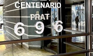 Oficina en Venta en COD37430 ¡¡¡REBAJADA gran oportunidad!!! Excelente oficina en edificio Plaza Centenario - Prat con Antonio Varas