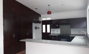 Casa en venta sobre Paseo Jurica !