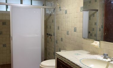 Casa en venta sobre Paseo Jurica !