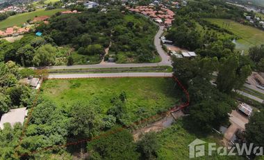 Land for sale in Ban Waen, Chiang Mai