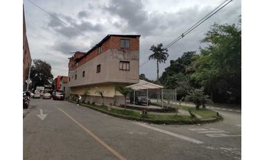VENTA DE BODEGA ZONA INDUSTRIAL DE BELEN