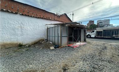 VENDO PARQUEADERO CERCA AL PARQUE DE RIONEGRO