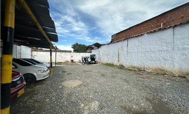 VENDO PARQUEADERO CERCA AL PARQUE DE RIONEGRO