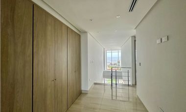 BELLSIMO APARTAMENTO DE LUJO EN VENTA FRENTE AL MAR