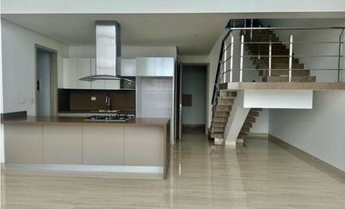 BELLSIMO APARTAMENTO DE LUJO EN VENTA FRENTE AL MAR
