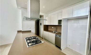 BELLSIMO APARTAMENTO DE LUJO EN VENTA FRENTE AL MAR