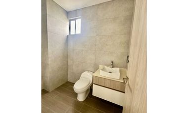 BELLSIMO APARTAMENTO DE LUJO EN VENTA FRENTE AL MAR