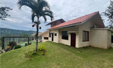 CASA CAMPESTRE EN ALTOS DEL MARIA 2408M2 cv