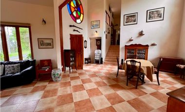 CASA CAMPESTRE EN ALTOS DEL MARIA 2408M2 cv