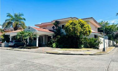 Se vende Casa Costa del Este Costa Serena